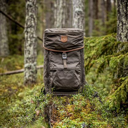 Fjällräven - Singi Stubben 27 Sitzrucksack Dark Olive